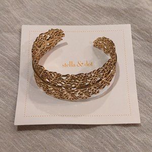 Stella and Dot Grace Cuff